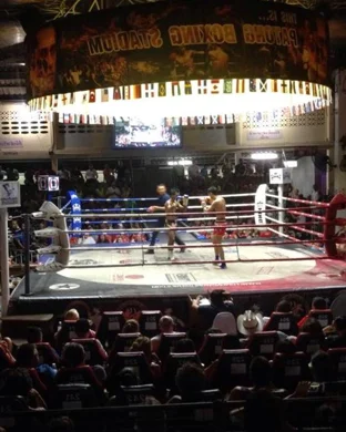 WBC/WBA Unified Middleweight World Championship: Claressa Shields vs. Kaye Scott